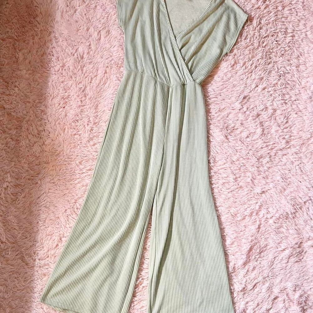 Caution‎ to the Wind Dainty Spring Coquette Twee Whimsy Vneck Wide Leg Jumpsuit